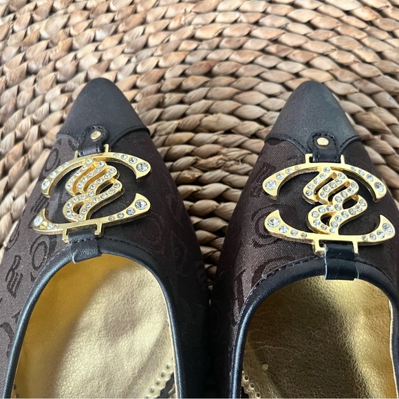 Rocawear Brown Flats with Gold Detailing - Picture 8 of 15
